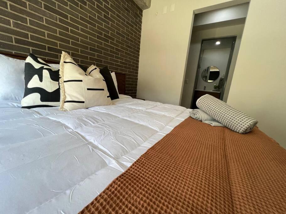 Depa Boho Al Sur Pet Friendly Piscina Gym Sala De Cine Guadalajara Exterior foto